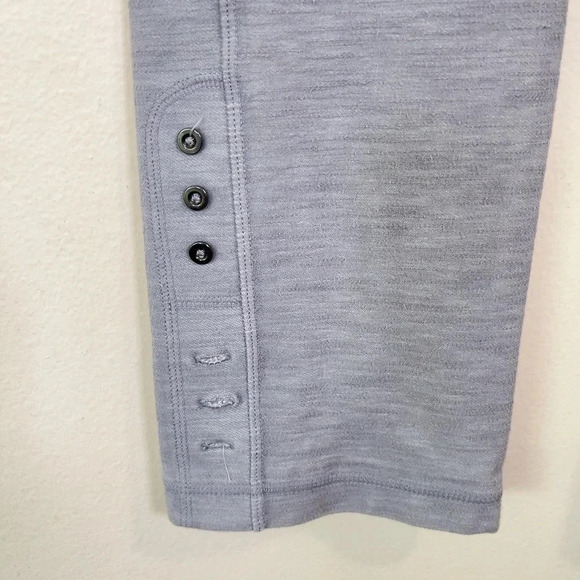 LULULEMON | RIDE ON CROP REFLECTIVE GREY SLUB DENIM - Picture 9 of 14